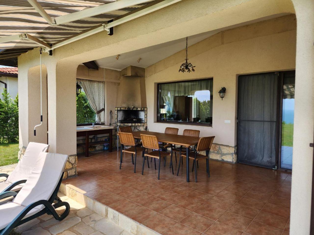 Private Villa 102 With Heated Pool In Blacksearama 巴尔奇克 外观 照片