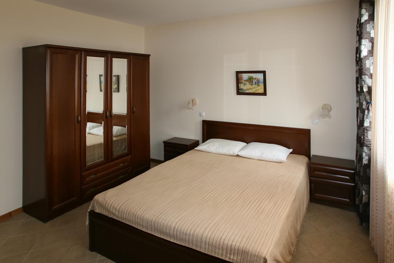 Private Villa 102 With Heated Pool In Blacksearama 巴尔奇克 外观 照片