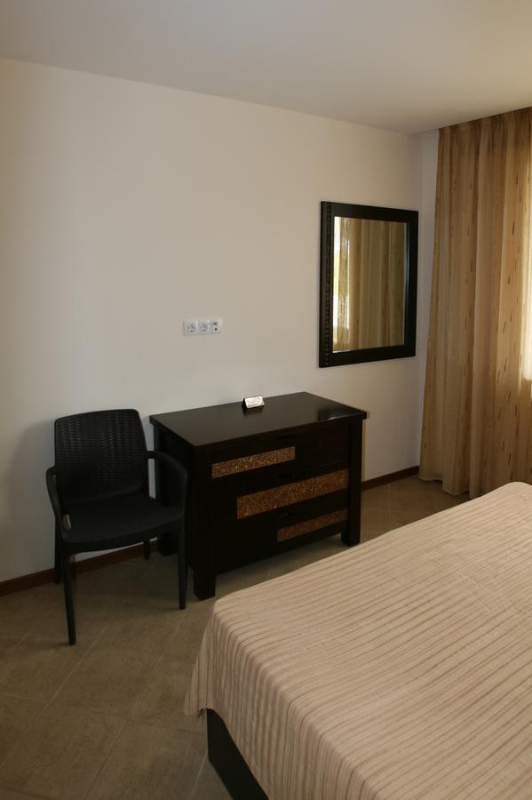 Private Villa 102 With Heated Pool In Blacksearama 巴尔奇克 外观 照片
